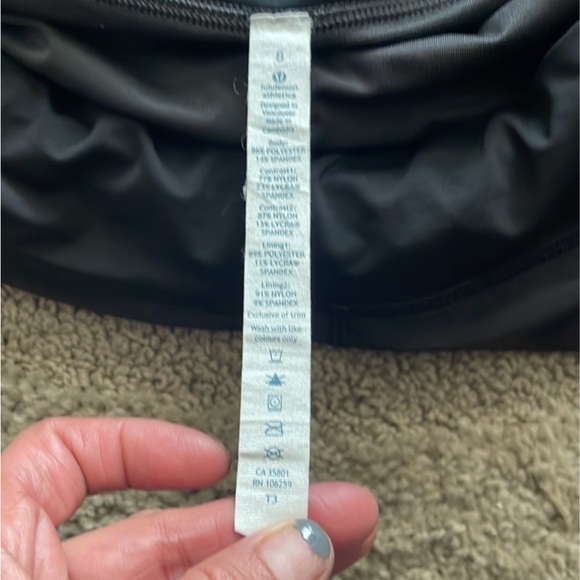 Lululemon Speed Shorts size 8 - Picture 5 of 9